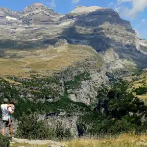 4X4 Y paseo por el cañón de Añisclo